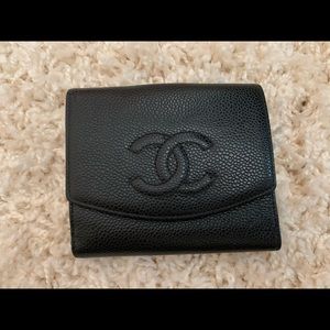 Authentic Chanel caviar leather small black wallet